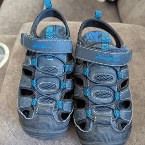 Eddie Bauer Kids Navy and Teal Sandals